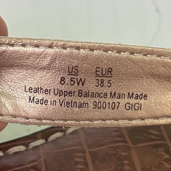 Sam Edelman Gigi Sandals Women's Size 8.5 W, 38.5 EU White Leather Thong Strappy - Picture 8 of 8